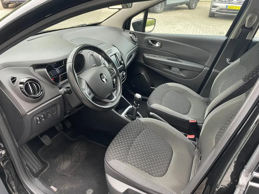 Renault Captur 1.3 TCe 130 Zen / Camera / PDC V+A / Cruise c uit 2019, foto 5