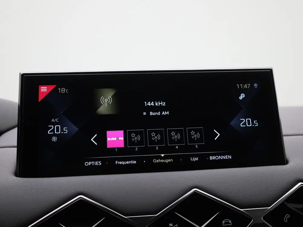 DS Automobiles 3 Crossback DS 3 Crossback 1.2 PureTech Bastille AUTOMAAT | Virtual | Ac uit 2022, foto 17