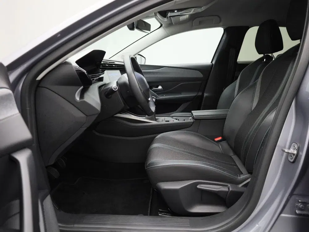 Peugeot 308 1.2 Allure Pack Business uit 2023, foto 11