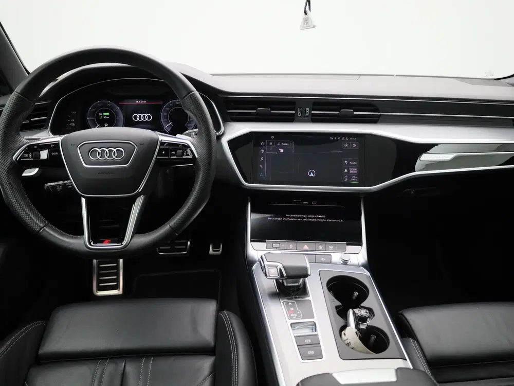 Audi A6 Advanced 50 TFSI e S tronic Quattro S-Line uit 2023, foto 7