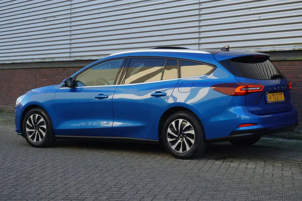 Ford Focus 1.0 EcoB.125PK Hybrid Titanium X uit 2022, foto 4