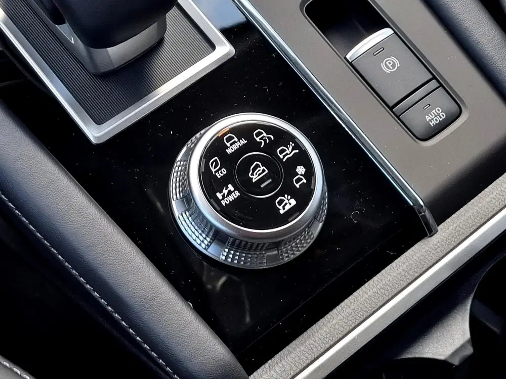 Mitsubishi Outlander 2.4 PHEV First Edition uit 2025, foto 10