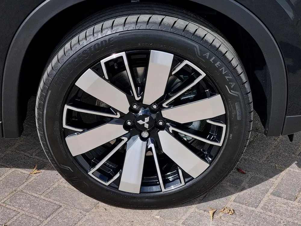 Mitsubishi Outlander 2.4 PHEV First Edition uit 2025, foto 14
