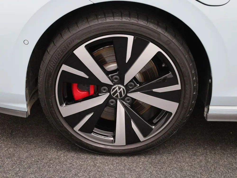 Volkswagen Golf 1.5 eHybrid GTE | Automaat | Panoramadak | N uit 2024, foto 15