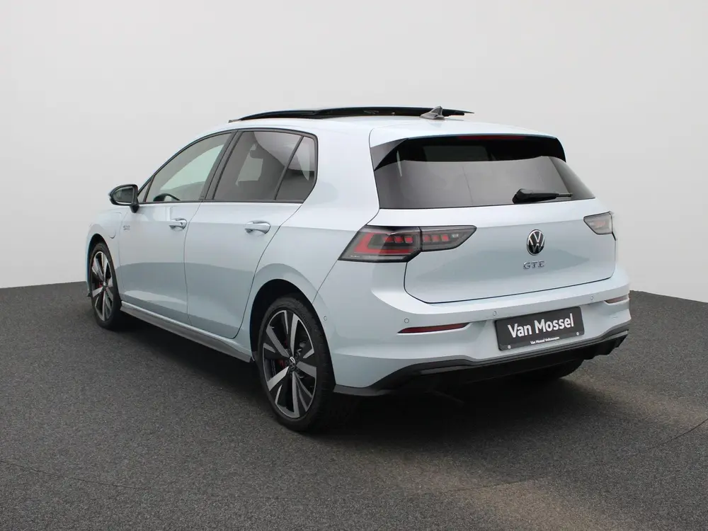 Volkswagen Golf 1.5 eHybrid GTE | Automaat | Panoramadak | N uit 2024, foto 4