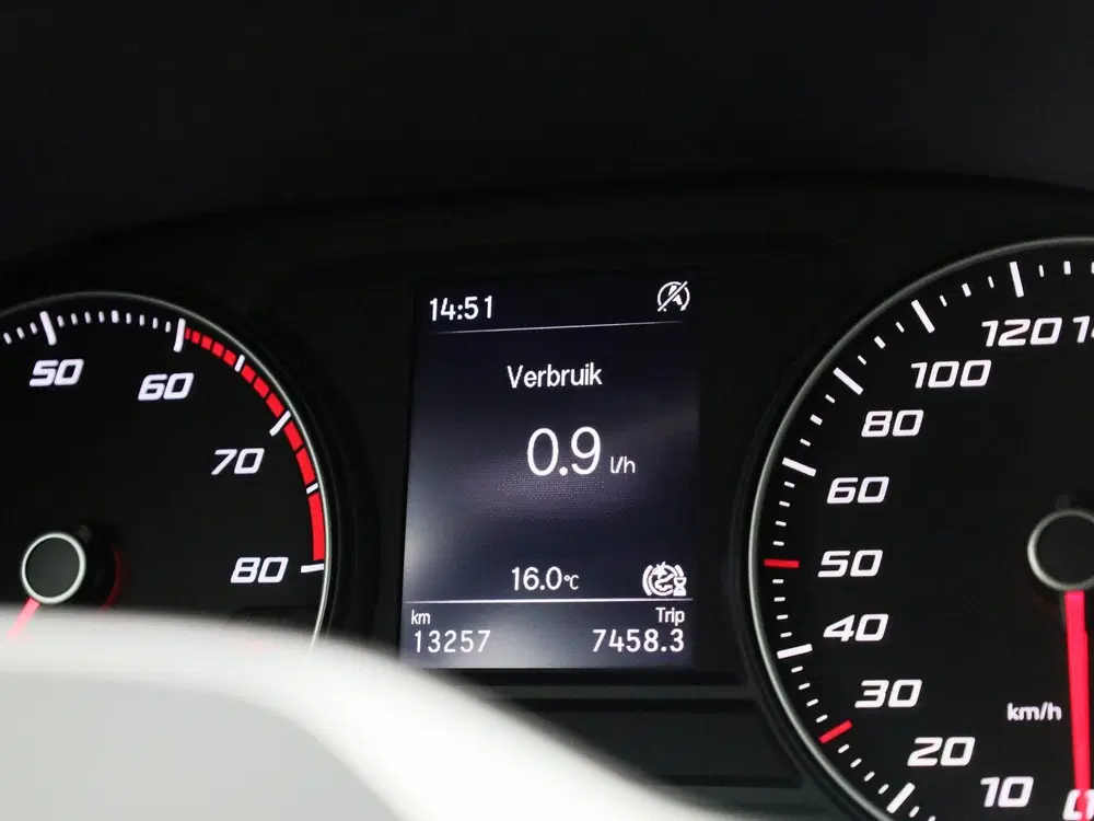 SEAT Leon 1.0 TSI Reference uit 2023, foto 20