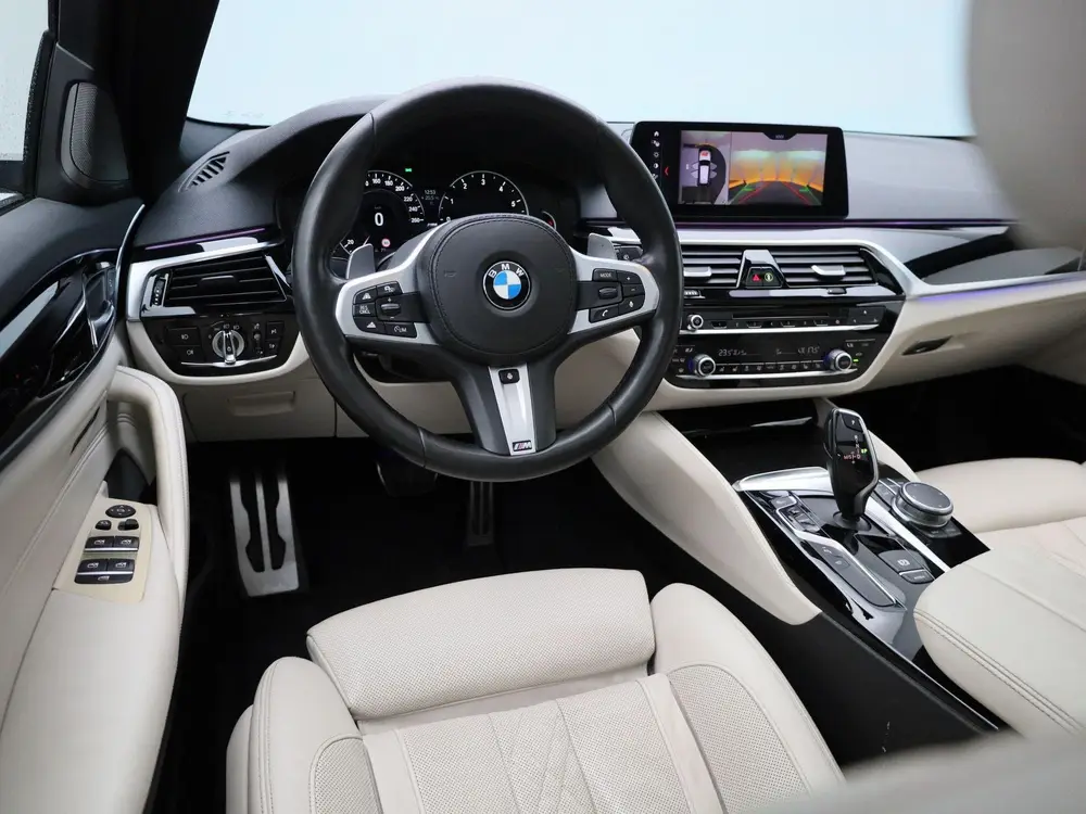 BMW 5-serie 540i xDrive High Executive uit 2019, foto 7
