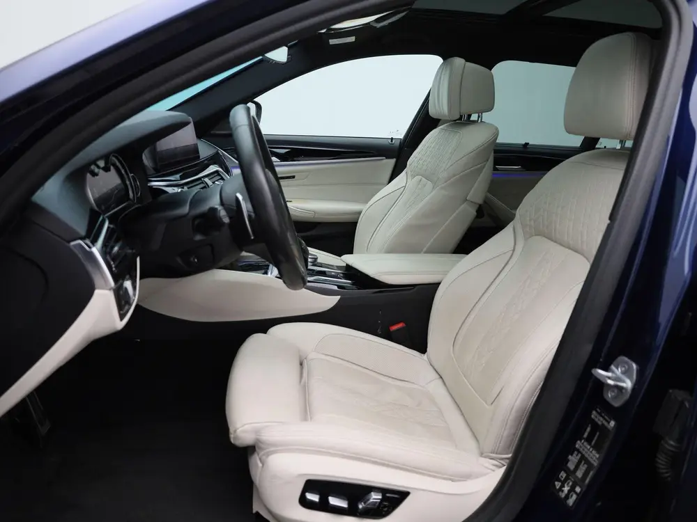 BMW 5-serie 540i xDrive High Executive uit 2019, foto 8