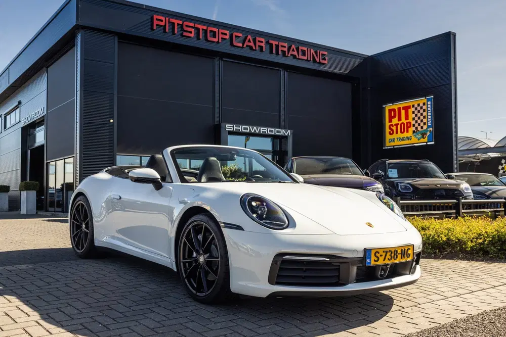 Porsche 911 992 3.0 Carrera uit 2021