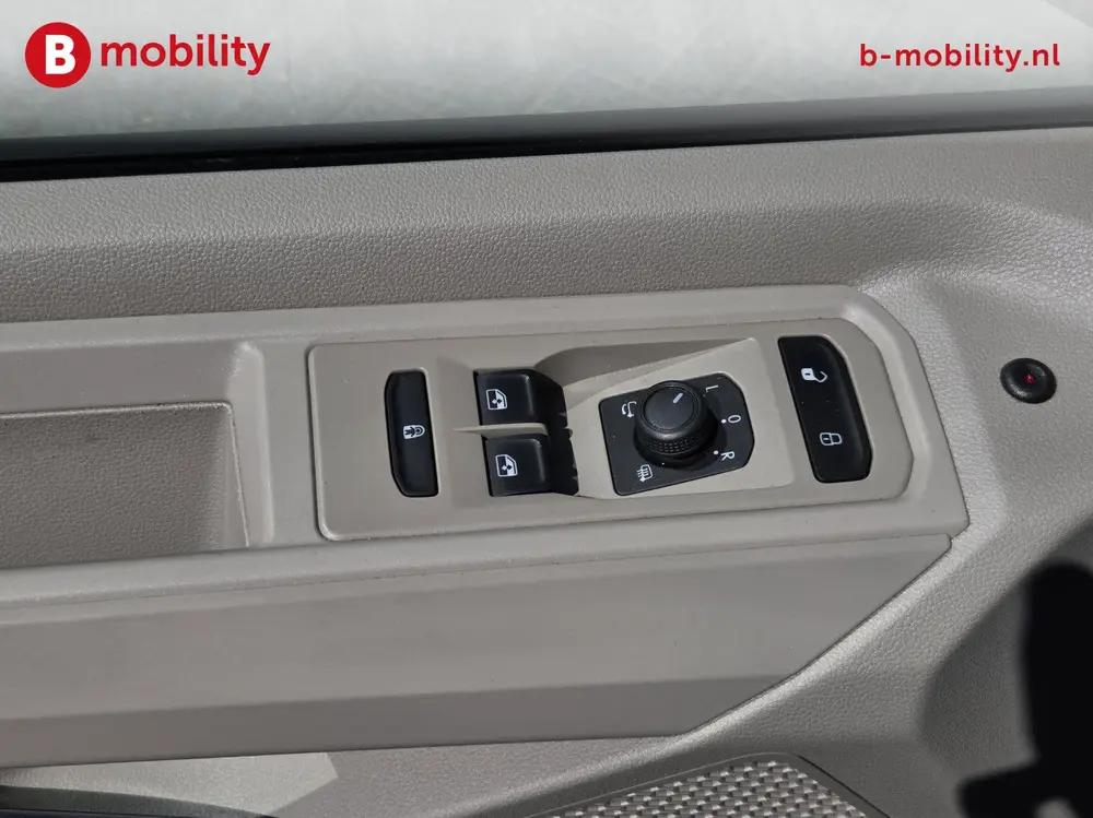 Volkswagen Multivan 1.4 eHybrid 98% SOH 7-Pers. Apple CarPla uit 2024, foto 19