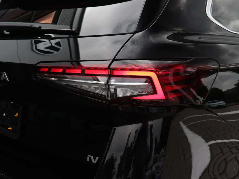 Skoda Superb Laurin & Klement 1.5 TSI MHEV uit 2025, foto 10