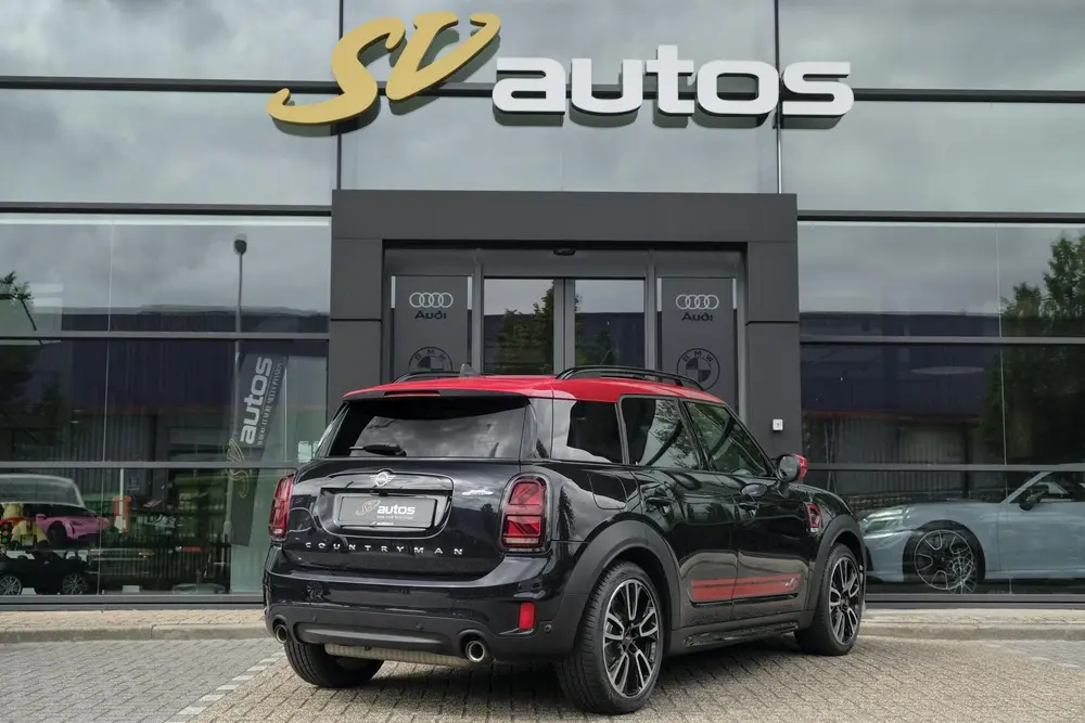 Mini Countryman 2.0 John Cooper Works 306pk ALL4 JCW Panoram uit 2019, foto 2