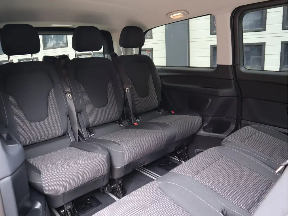 Mercedes-Benz EQV 300 90 kWh L2 uit 2024, foto 10