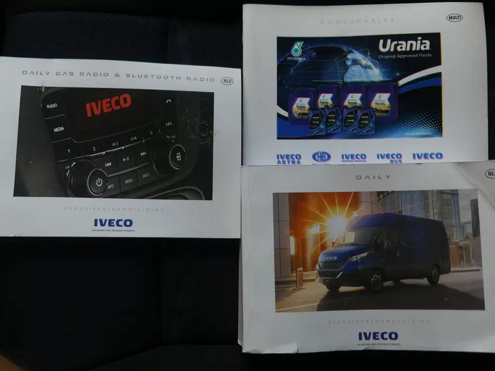 Iveco Daily 35S18H 3.0 410 CLIXSTAR Laadklep uit 2022, foto 19