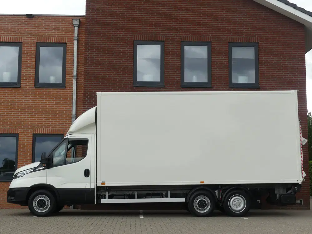 Iveco Daily 35S18H 3.0 410 CLIXSTAR Laadklep uit 2022, foto 3