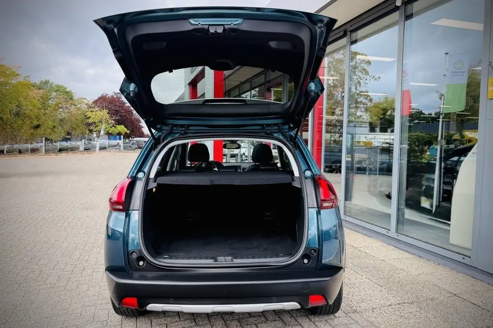 Peugeot 2008 1.2 PureT. Blue Lease Allure | CARPLAY + ANDROI uit 2019, foto 13