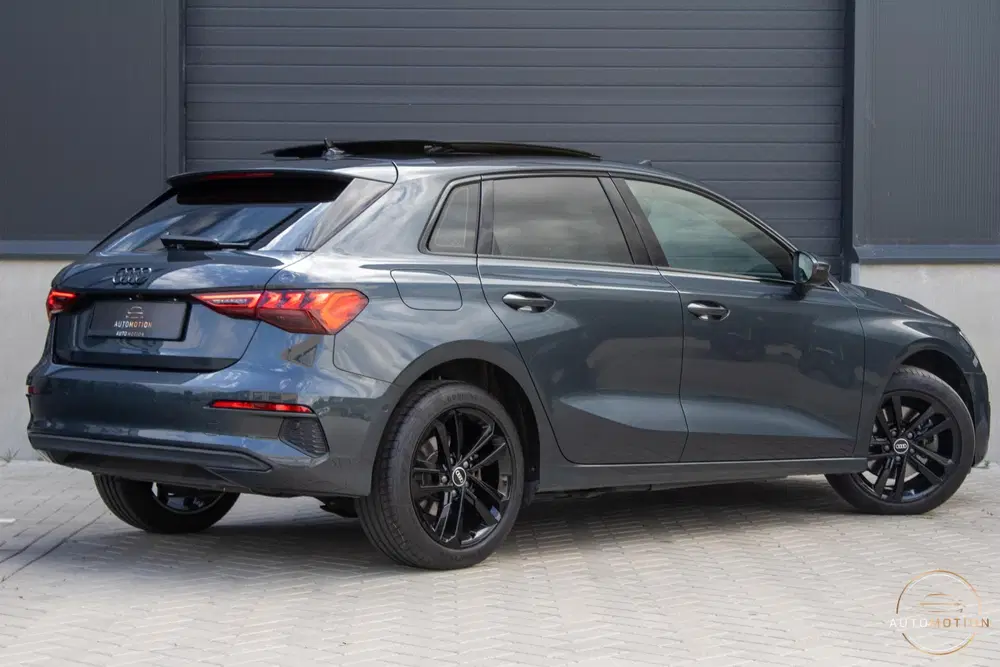 Audi A3 40 TFSIe Edition PANO LED CAMERA PARKEER L uit 2021, foto 2