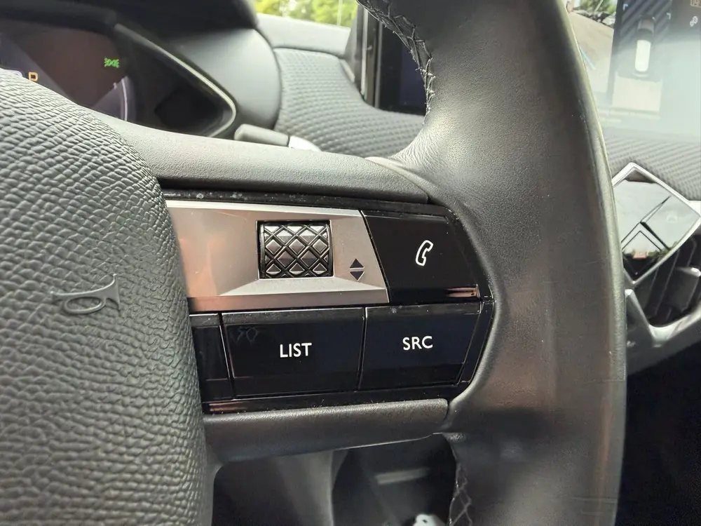 DS Automobiles 3 Crossback DS DS 3 Crossback 130PK Rivoli Automaat | Camera | Navigatie uit 2022, foto 14