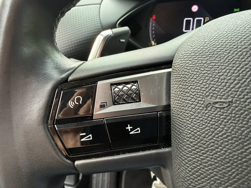 DS Automobiles 3 Crossback DS DS 3 Crossback 130PK Rivoli Automaat | Camera | Navigatie uit 2022, foto 15