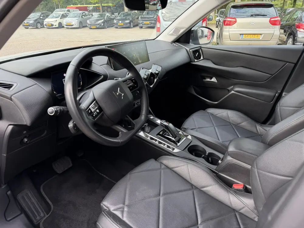 DS Automobiles 3 Crossback DS DS 3 Crossback 130PK Rivoli Automaat | Camera | Navigatie uit 2022, foto 8