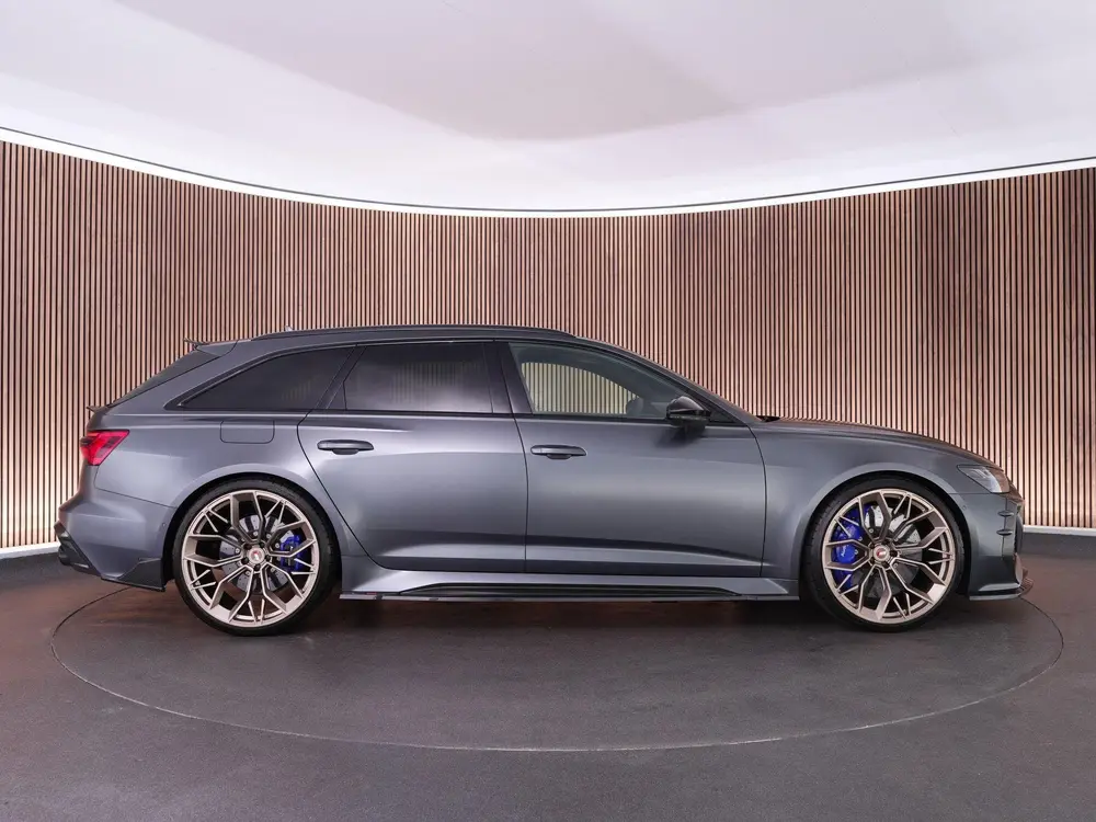 Audi RS6 600pk TFSI quattro uit 2020, foto 11