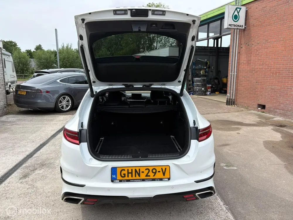 Kia ProCeed 1.6 T-GDI GT|stoel-stuur verw. ALL-Inn prijs Bov uit 2019, foto 16
