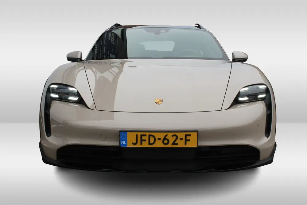 Porsche Taycan 4 93 kWh Panorama dak l 360 cam uit 2022, foto 2