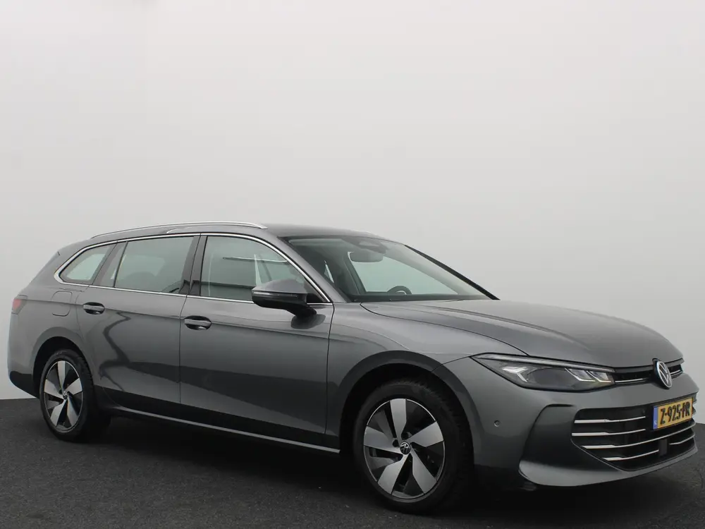 Volkswagen Passat Variant 1.5 eTSI Business NL-AUTO / TREKHA uit 2024, foto 20