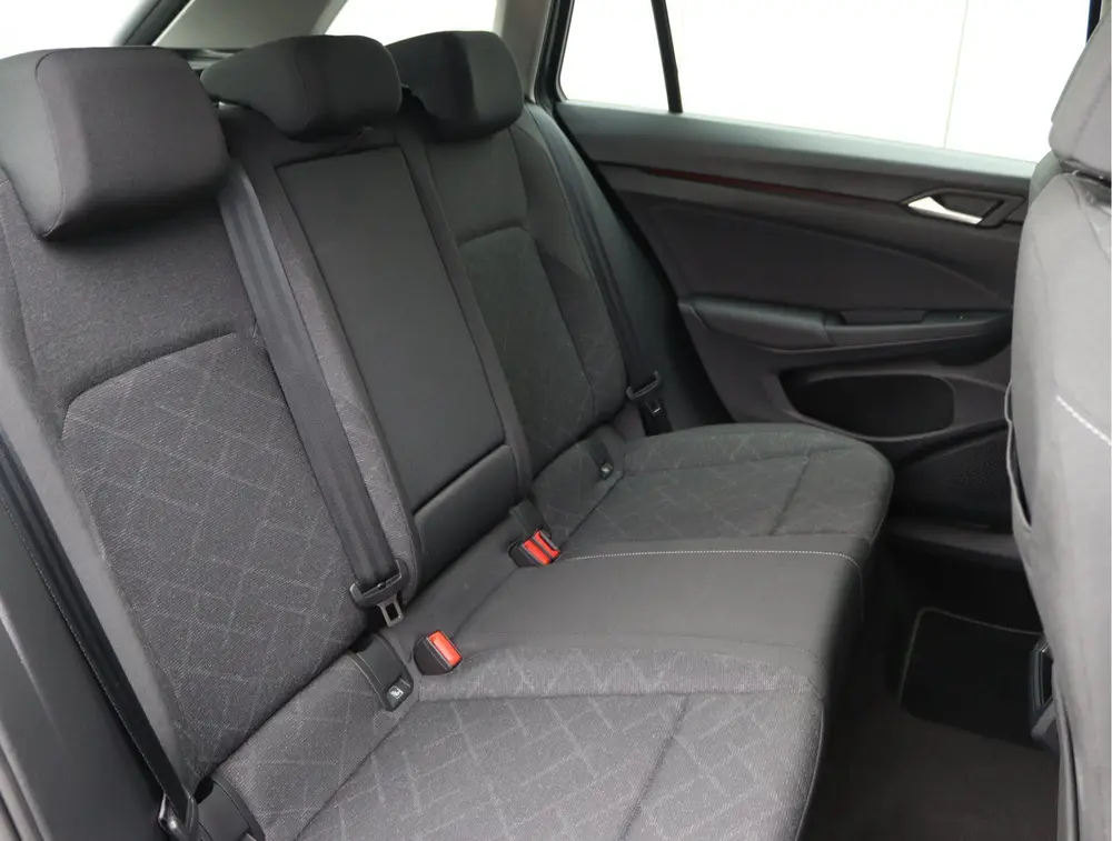 Volkswagen Golf Variant 1.0 eTSI Life | Stoel/stuurverwarmin uit 2024, foto 19