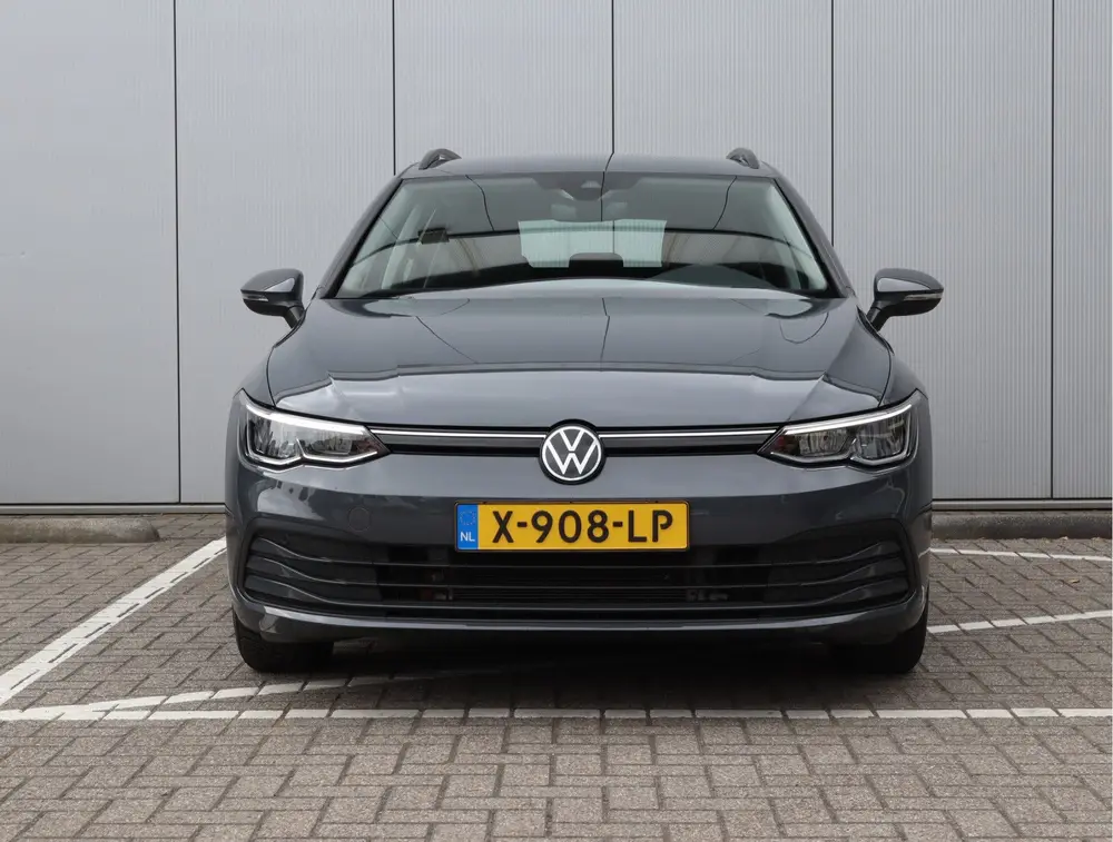 Volkswagen Golf Variant 1.0 eTSI Life | Stoel/stuurverwarmin uit 2024, foto 6