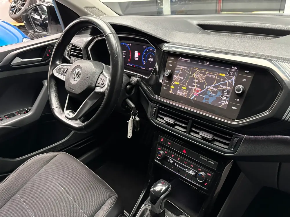 Volkswagen T-Cross 1.0 TSI Style / Navigatie / Stoelverwarmi uit 2019, foto 13