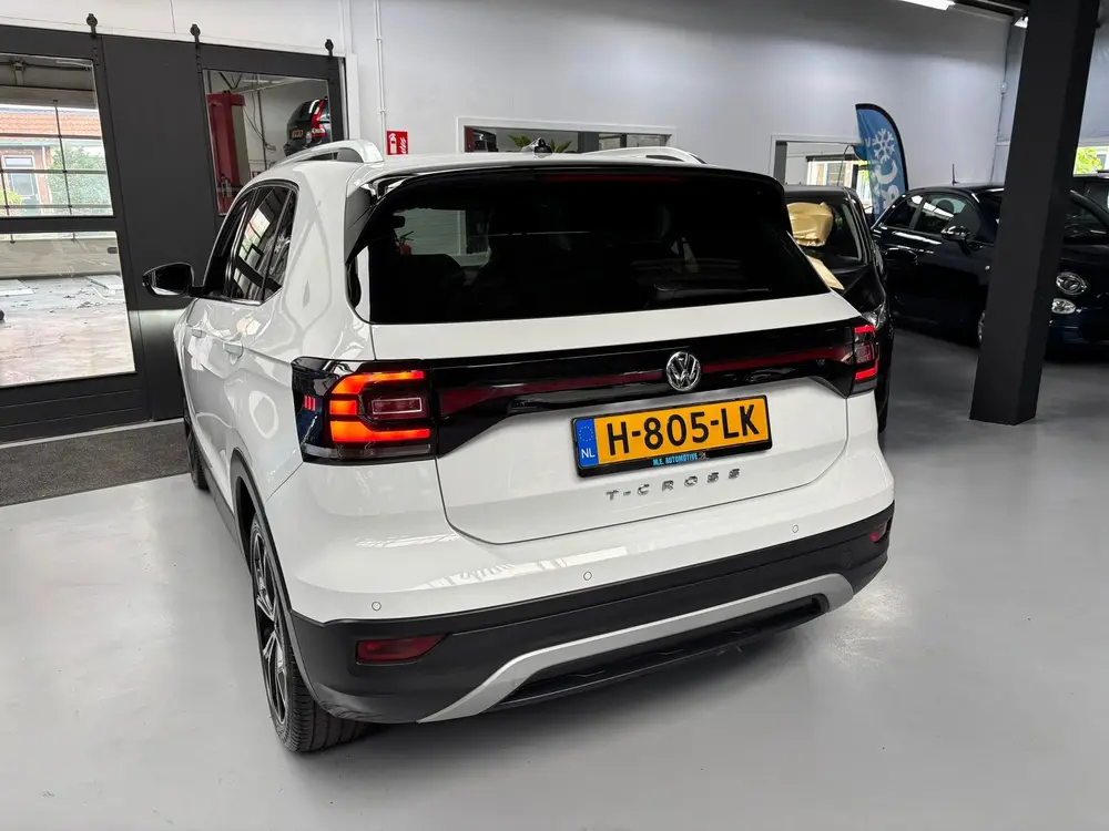 Volkswagen T-Cross 1.0 TSI Style / Navigatie / Stoelverwarmi uit 2019, foto 4