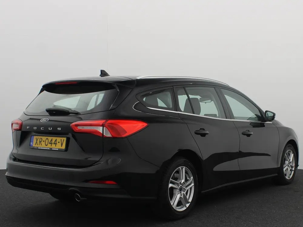 Ford Focus Wagon 1.5 EcoBlue Trend Edition Business CARPLAY uit 2019, foto 17