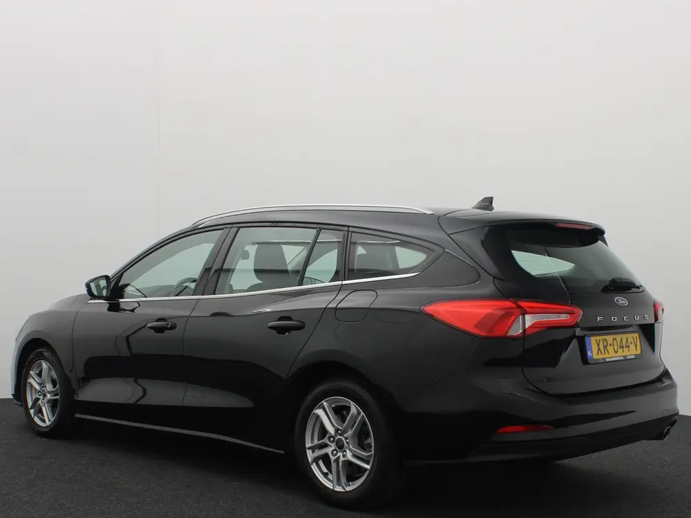 Ford Focus Wagon 1.5 EcoBlue Trend Edition Business CARPLAY uit 2019, foto 3