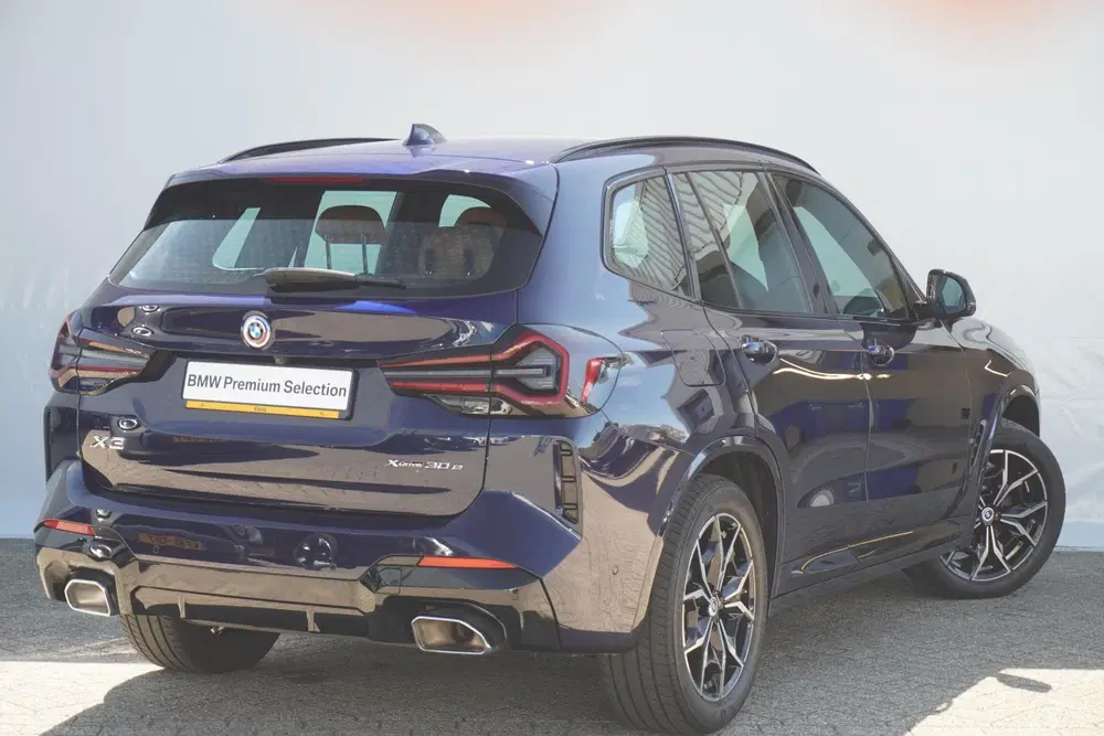 BMW X3 xDrive30e uit 2022, foto 2