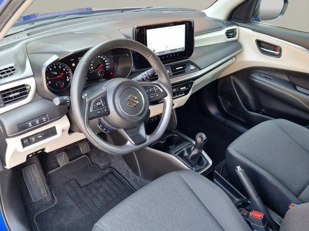 Suzuki Swift 1.2 Style Smart Hybrid Keyless uit 2025, foto 2
