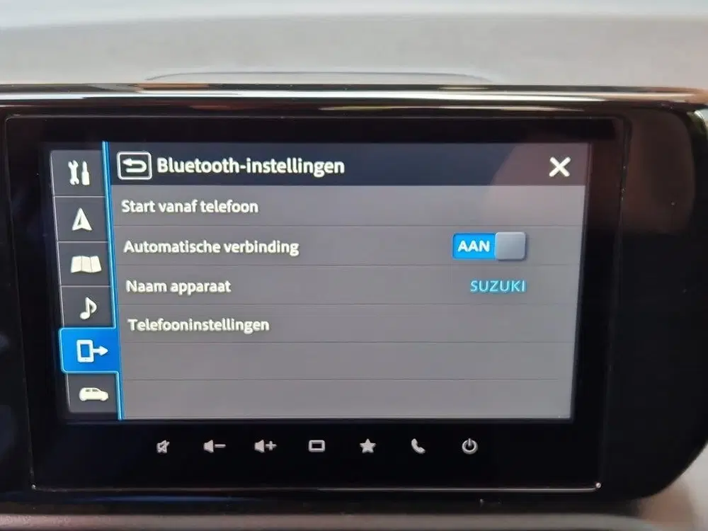 Suzuki Swift 1.2 Style Smart Hybrid Keyless uit 2025, foto 20