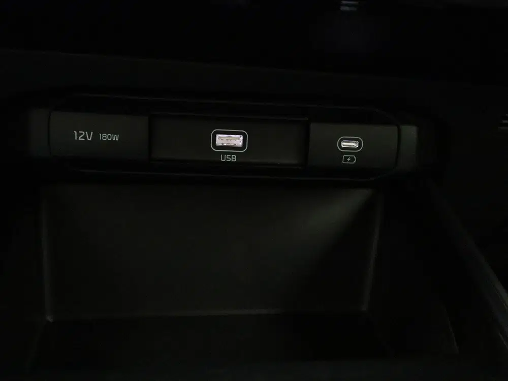 Kia Niro Light Advanced 64.8 kWh Stoelverwarming uit 2025, foto 19
