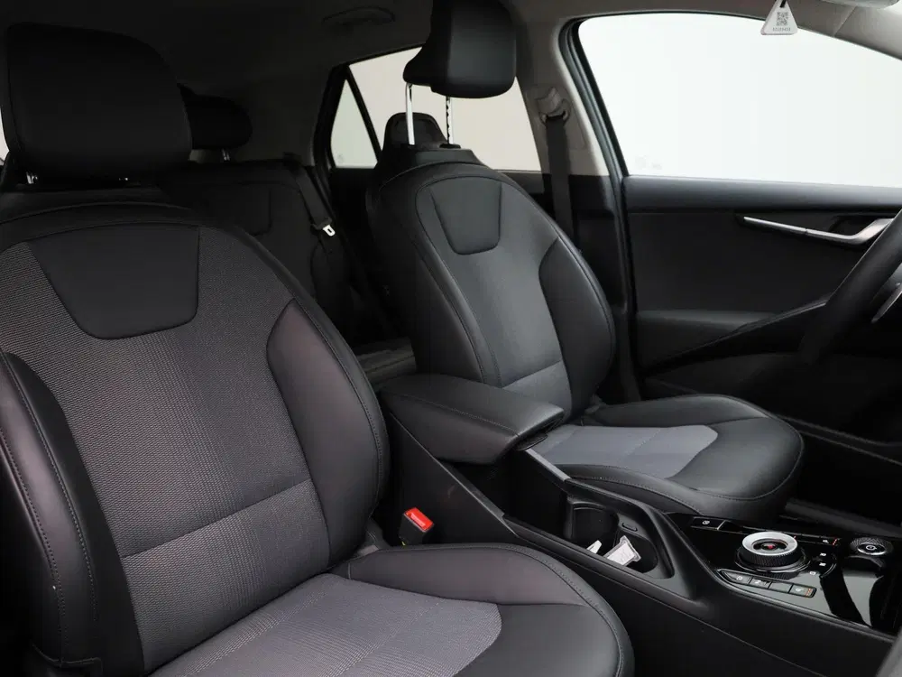 Kia Niro Light Advanced 64.8 kWh Stoelverwarming uit 2025, foto 8