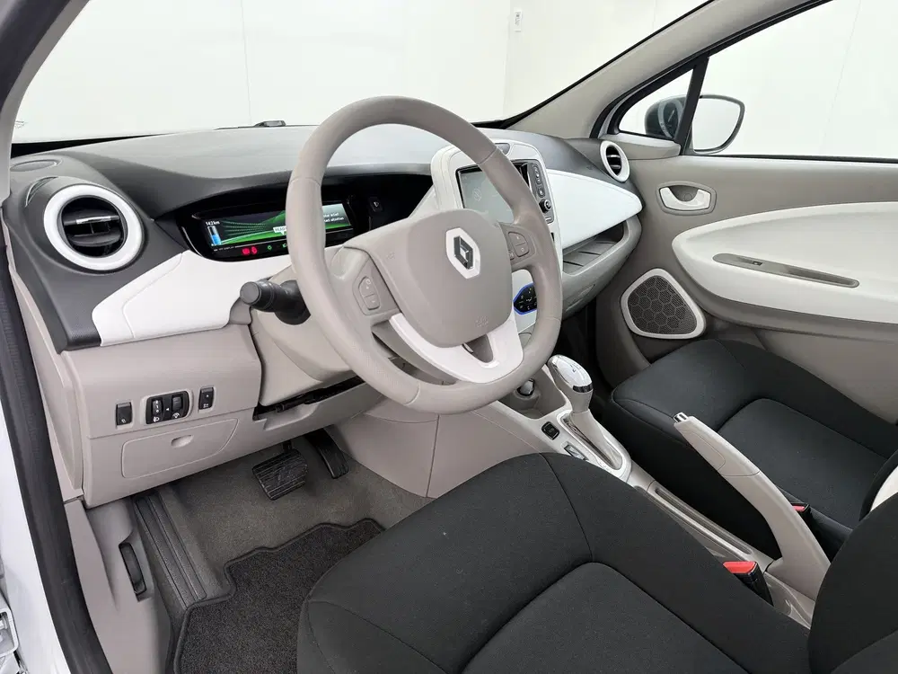 Renault ZOE R90 Life 41kWh Eigen Accu Apple Carplay An uit 2019, foto 10