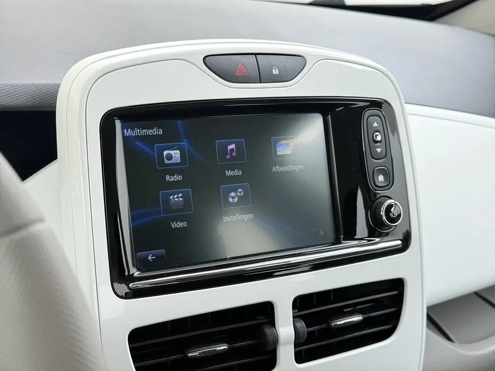 Renault ZOE R90 Life 41kWh Eigen Accu Apple Carplay An uit 2019, foto 15