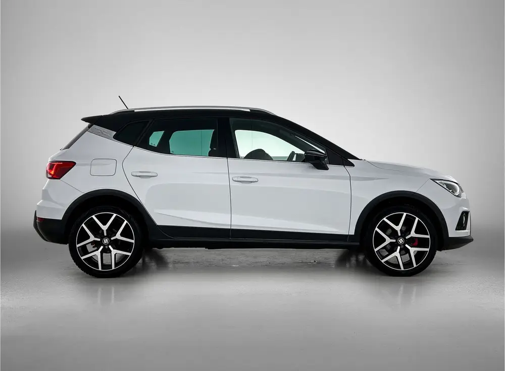 SEAT Arona 1.5 TSI EVO FR Business Intense | Beats Audio | A uit 2019, foto 20