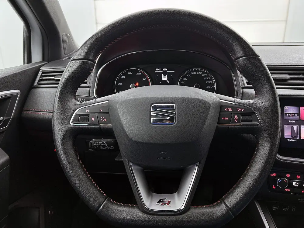 SEAT Arona 1.5 TSI EVO FR Business Intense | Beats Audio | A uit 2019, foto 6
