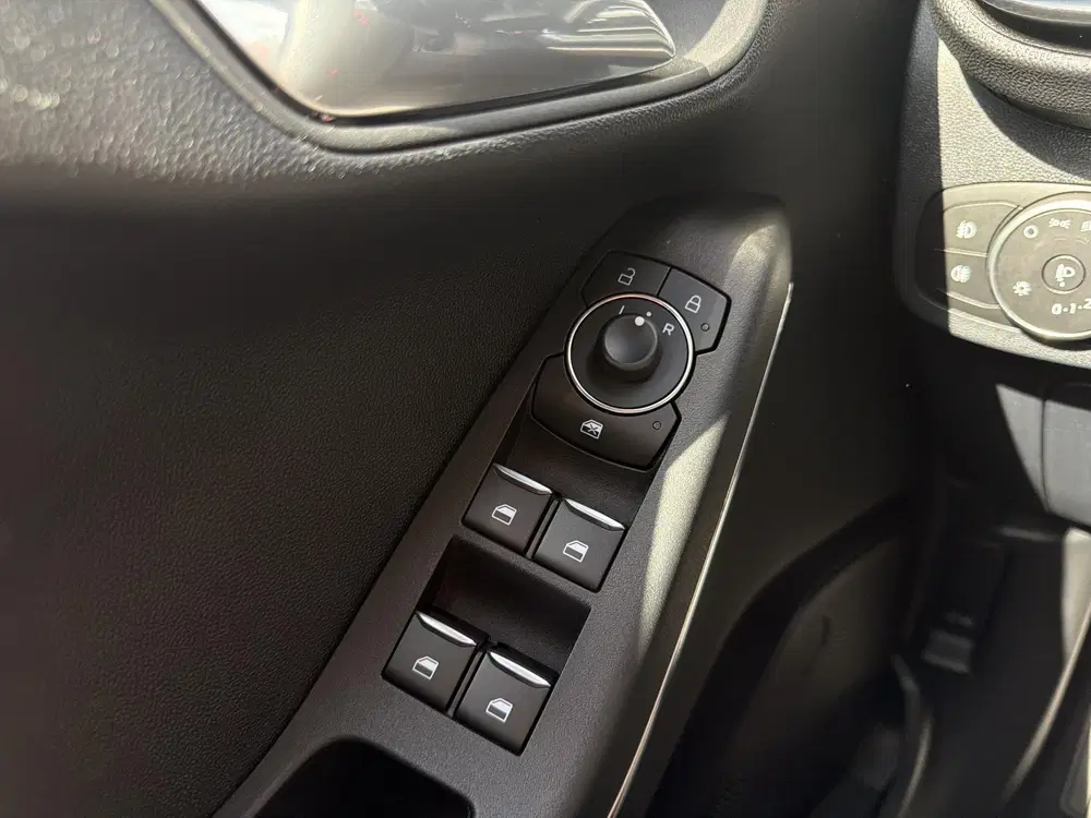 Ford Fiesta 1.0 EcoBoost ST-Line uit 2021, foto 15