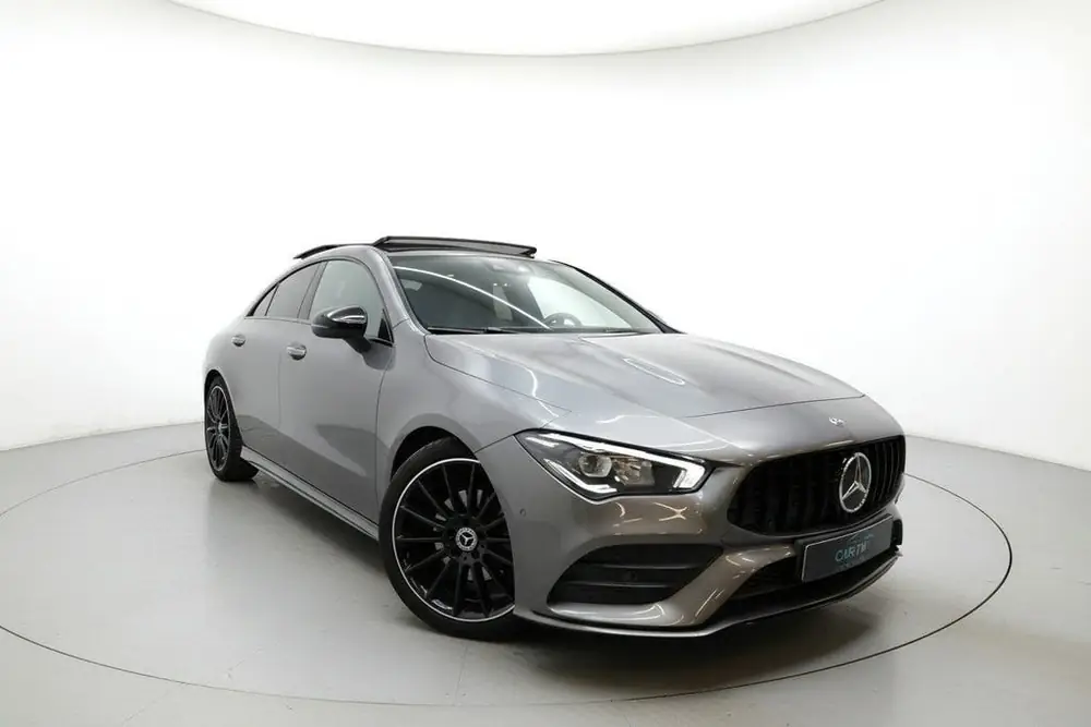 Mercedes-Benz CLA klasse 180 AMG NIGHT PANO CAM CARPLAY uit 2020, foto 3