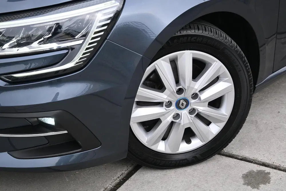 Renault Megane Mégane Estate E-Tech Plug-In Hybrid 160 Bu uit 2021, foto 4