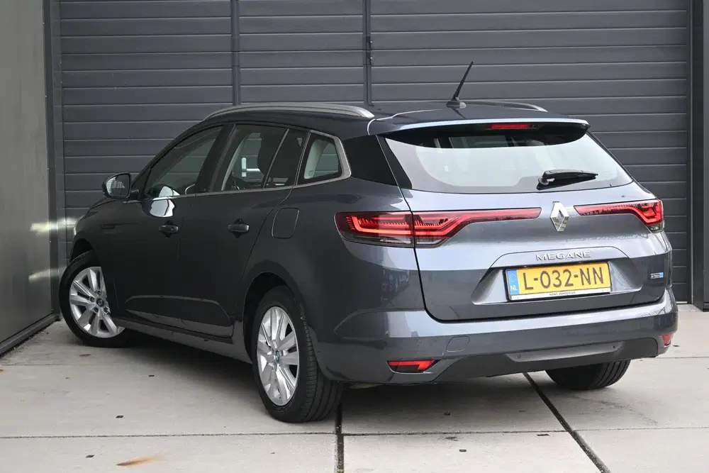 Renault Megane Mégane Estate E-Tech Plug-In Hybrid 160 Bu uit 2021, foto 8