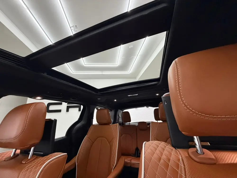 Chrysler Pacifica 3.6 V6 Hybride Pinnacle Nieuw (bj 2026) uit 2026, foto 10