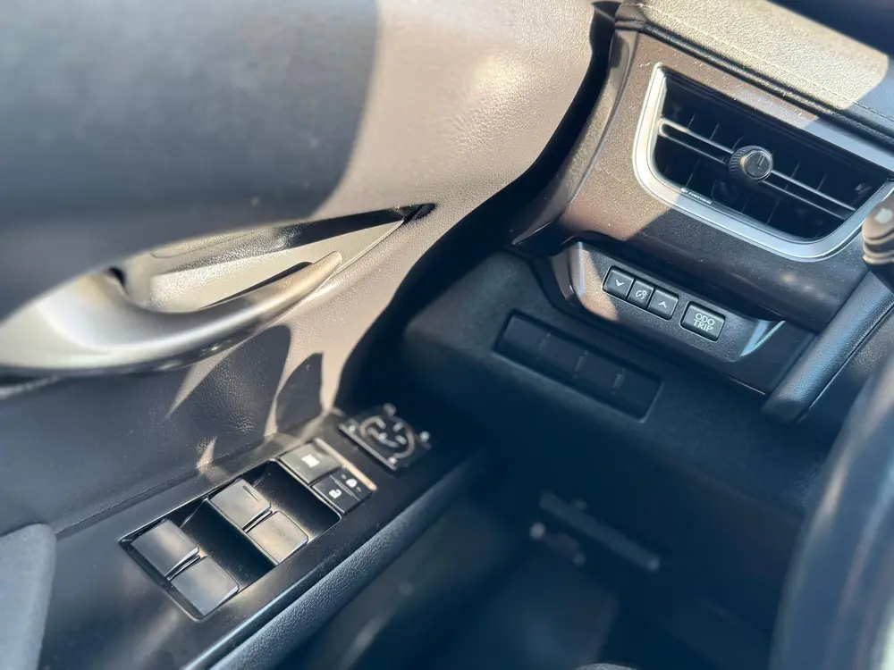 Lexus UX 250h Business Line Aut, Acc, Stoelvrw, Navi, Pdc, C uit 2019, foto 19