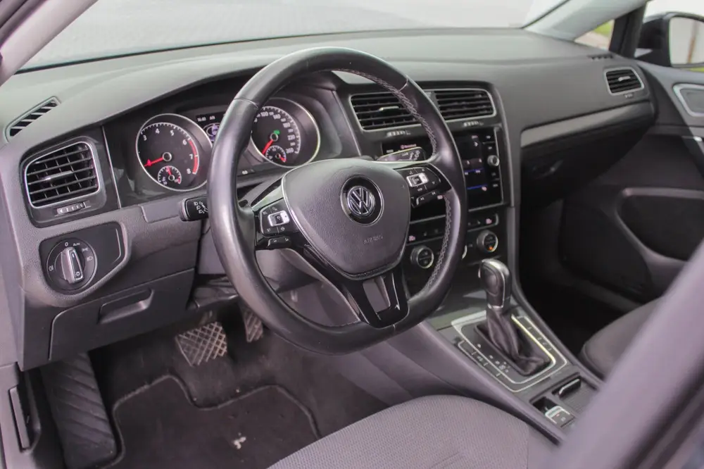 Volkswagen Golf 1.0 TSI Comfortline Business - automaat - AC uit 2019, foto 7